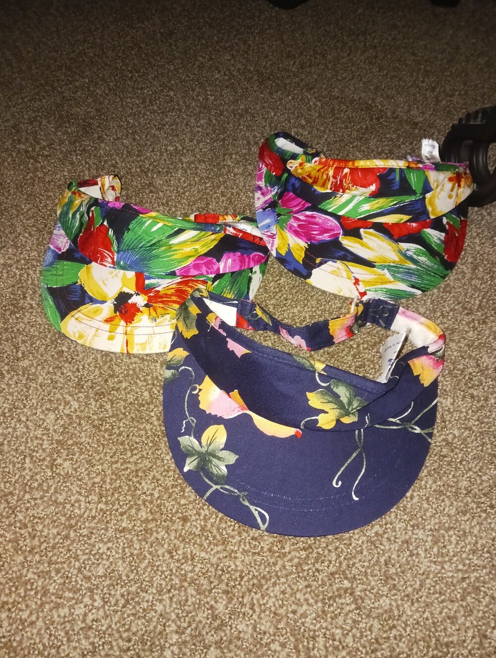 Set Of 3 New Ladies Sun Visors
